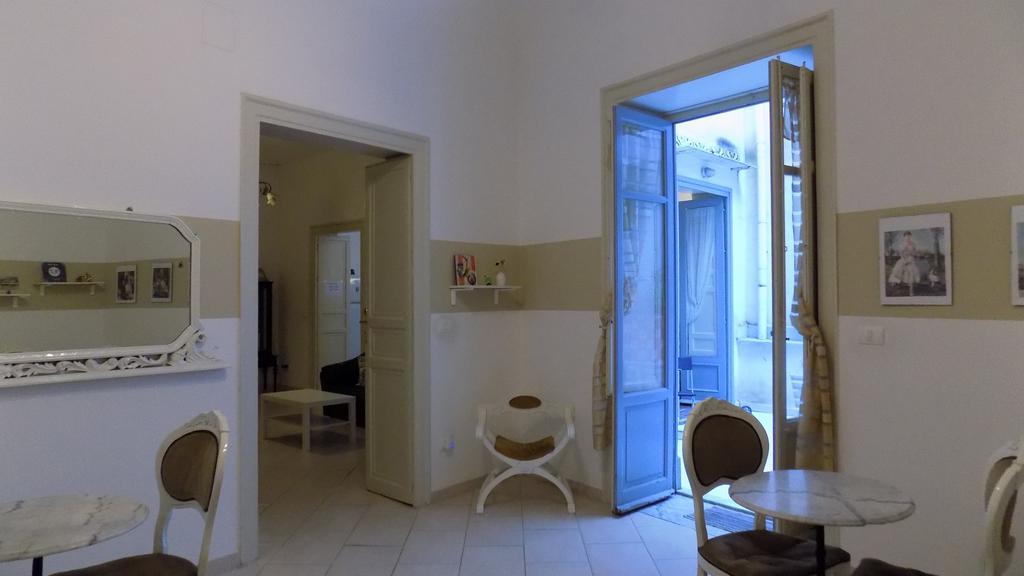 Vespa B&B Palermo Bagian luar foto